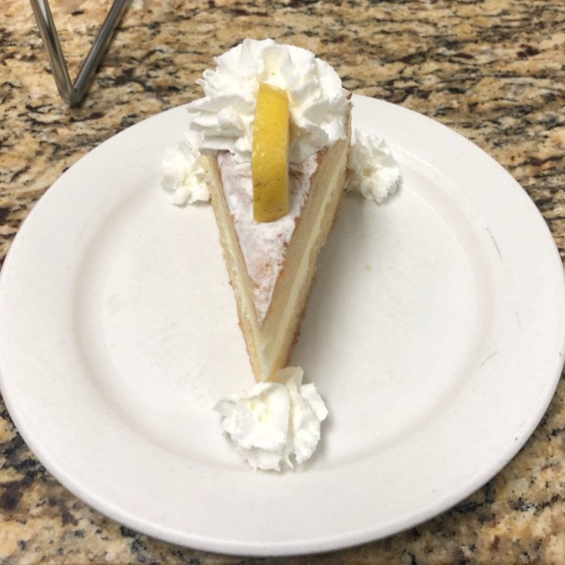 Italian Lemon Cream Cake